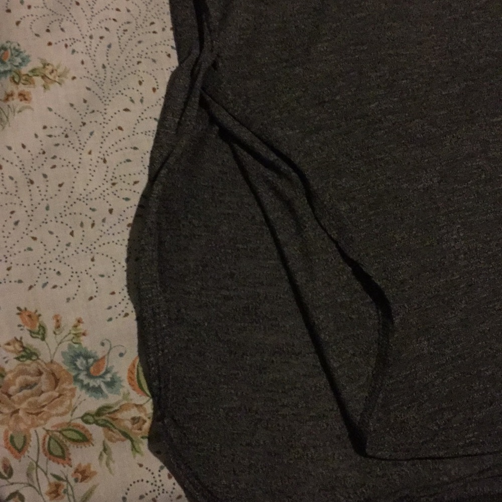 F21 Top - Picture 2 of 5